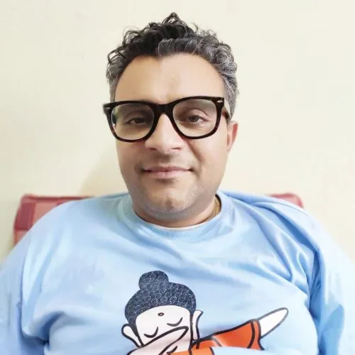 Sakar Bhusal, Trusty Oak Virtual Assistant specializing in web design and SEO